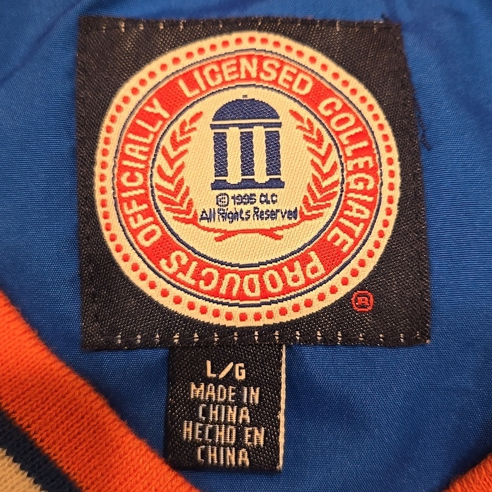 VTG FLORIDA GATORS OFFICIALLY LICENSED COLLEGIATE PULLOVER WINDBREAKER. SZ LARGE - Picture 3 of 13